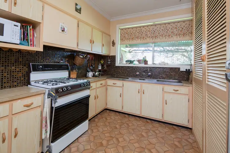 Sixth view of Homely house listing, 8 Creek Court, Eumemmerring VIC 3177