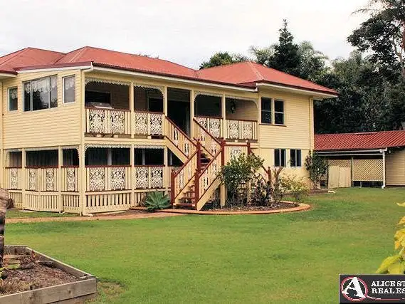 26 John Street, Maryborough QLD 4650