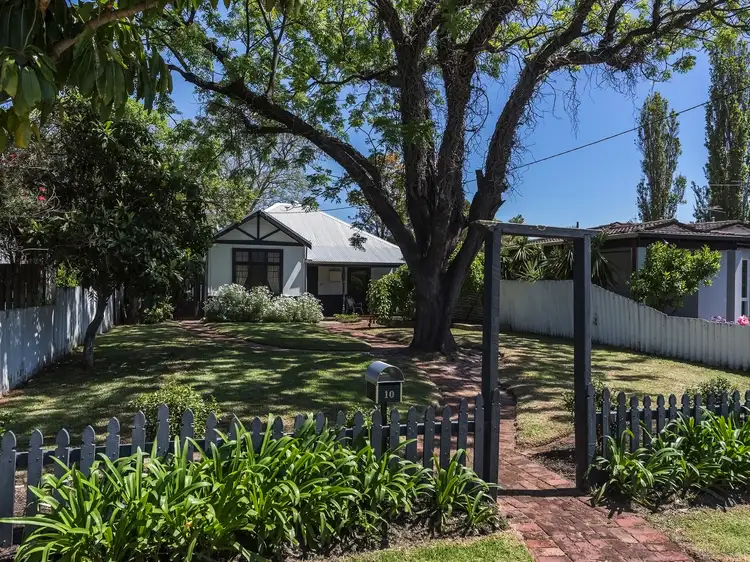 10 Cyril St, Bassendean WA 6054
