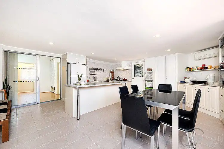 Fifth view of Homely house listing, 5 Kingfisher Loop, Willetton WA 6155