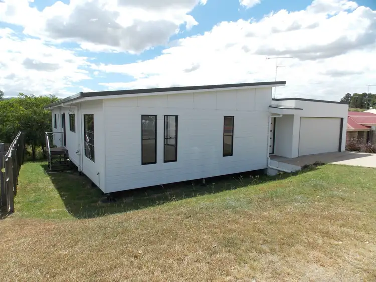 36 Birru Place, Rosewood QLD 4340