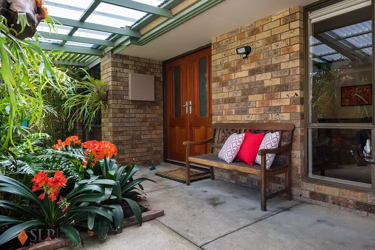 8 Meharry Road, Leeming WA 6149