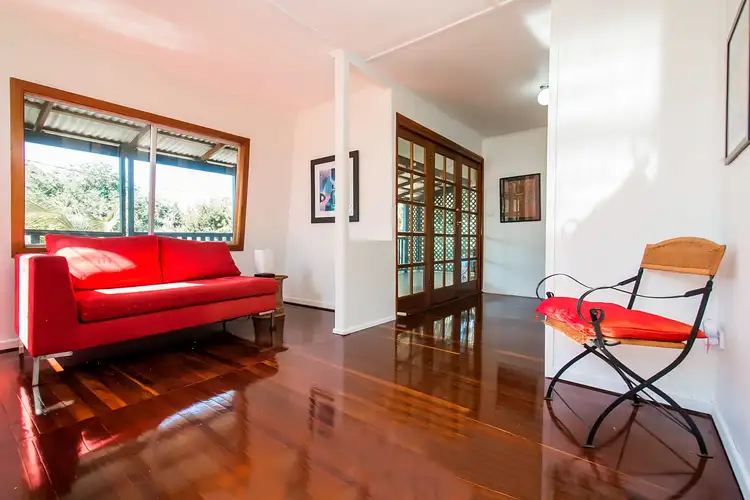 6 Eagle Street, Slade Point QLD 4740