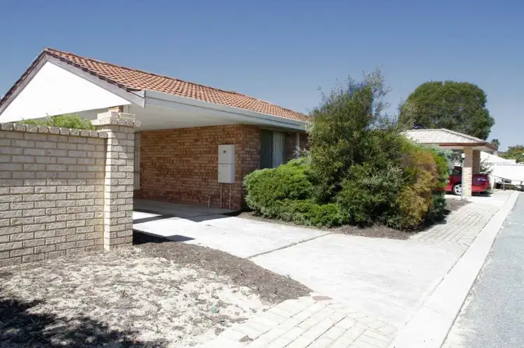 17/11 Apley Street, Maddington WA 6109