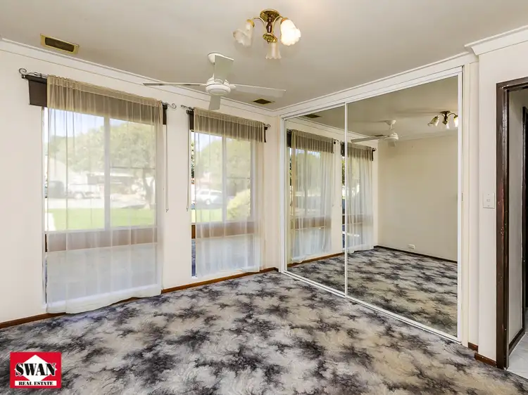 Sixth view of Homely house listing, 5 Doram Ct, Swan View WA 6056