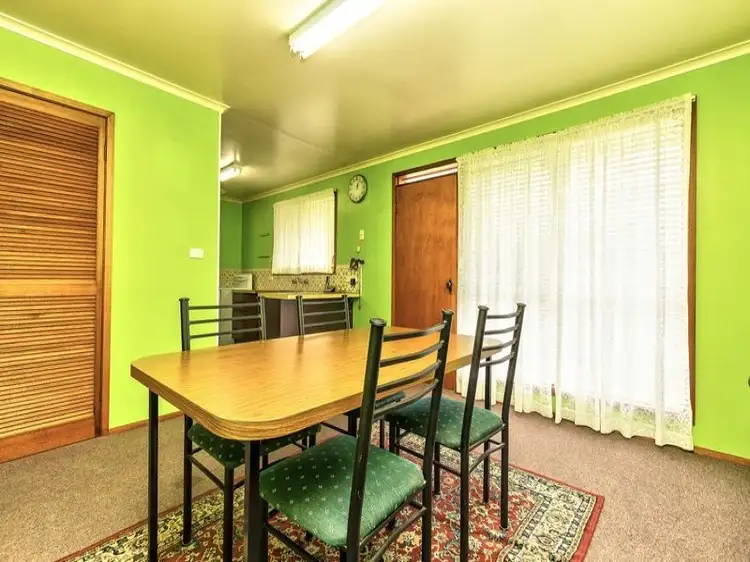 Fifth view of Homely house listing, 125 Easterby Court, Howlong NSW 2643