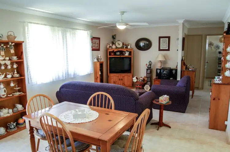 Second view of Homely house listing, 7 OCEAN Street, Burnett Heads QLD 4670