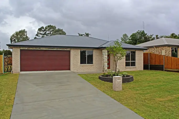 2C Wallace St, Warwick QLD 4370