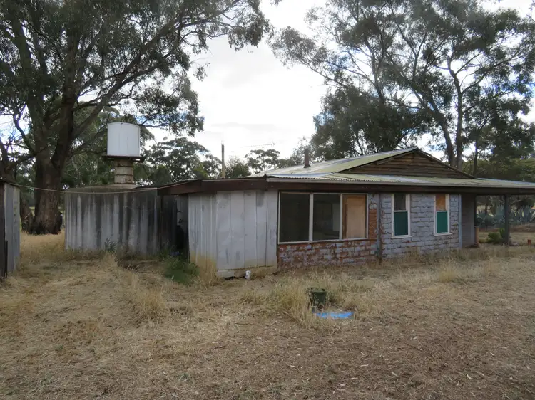 Second view of Homely rural property listing, 33 Wedderburn-Brenanah Rd, Wedderburn VIC 3518