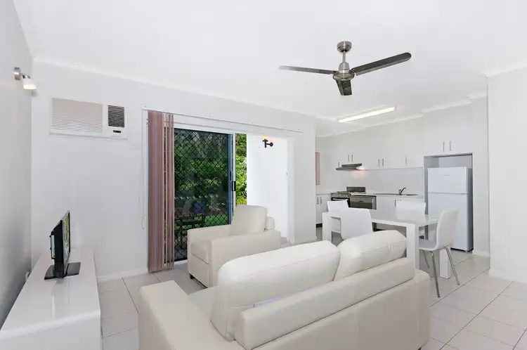 Third view of Homely unit listing, 10/6 Faculty Close, Smithfield QLD 4878