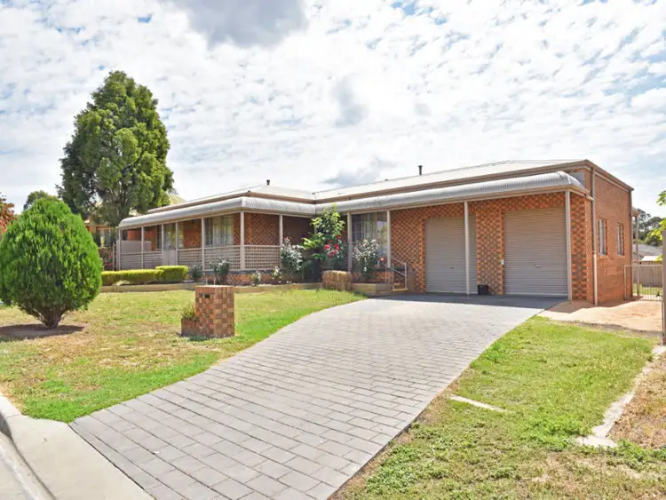 Second view of Homely house listing, 14 Billola Court, Eaglehawk VIC 3556