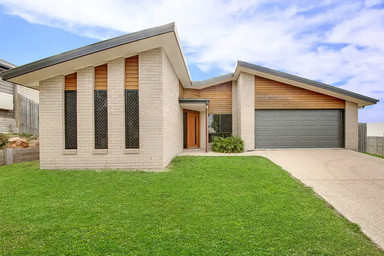 12 Redgum Dr, Kirkwood QLD 4680