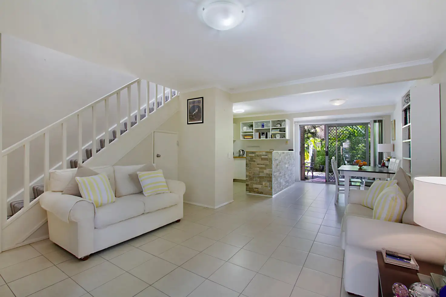 Main view of Homely townhouse listing, 2/6 Pontoon Pl, Varsity Lakes QLD 4227