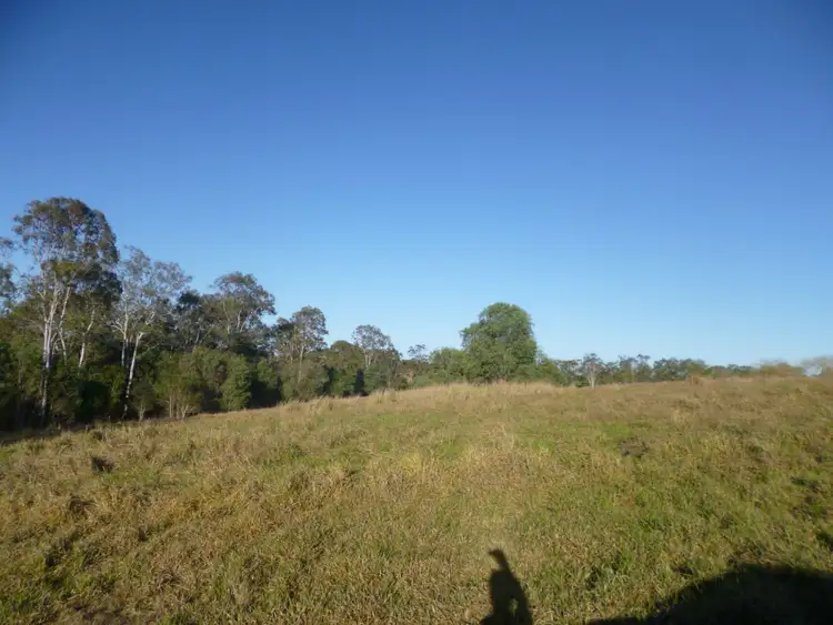 214 North Isis Road, North Isis QLD 4660