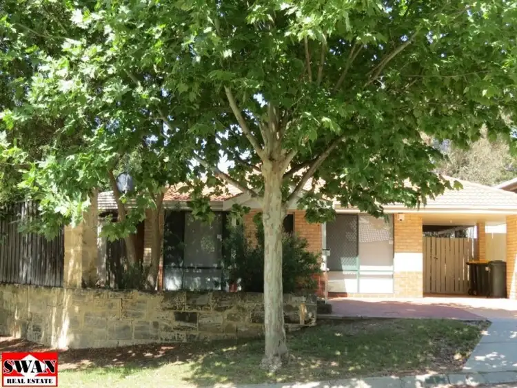 1 Kangaroo Entrance, Stratton WA 6056