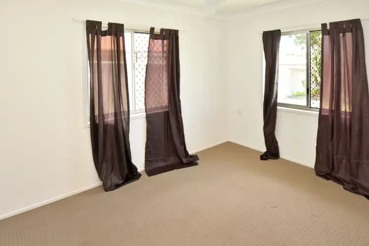 Fifth view of Homely house listing, 3 Jenalyn Crescent, Avoca QLD 4670