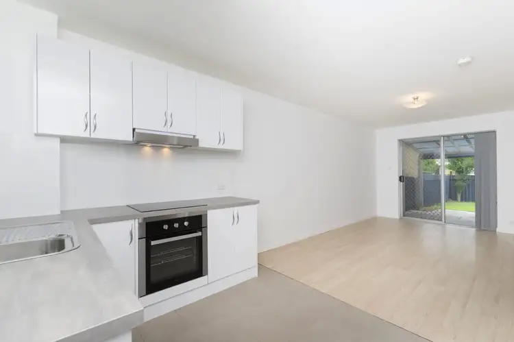 26B/305 Harborne St, Glendalough WA 6016