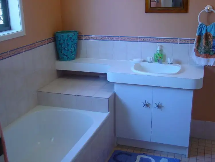 Sixth view of Homely house listing, 9 Madigan Court, Boronia Heights QLD 4124