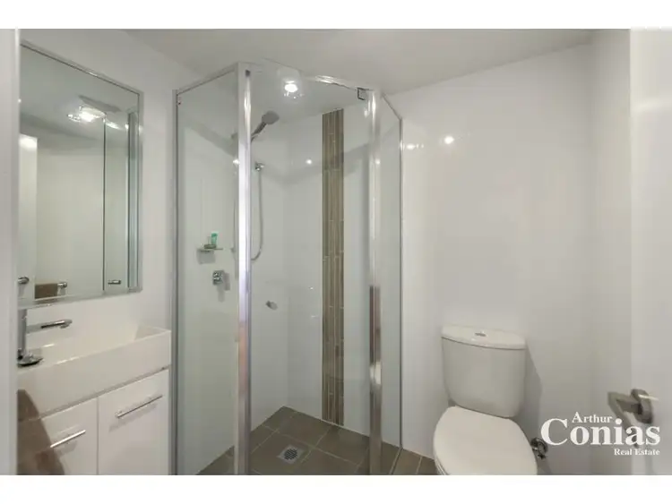 Sixth view of Homely unit listing, 2/29 Ortive Street, Yeronga QLD 4104