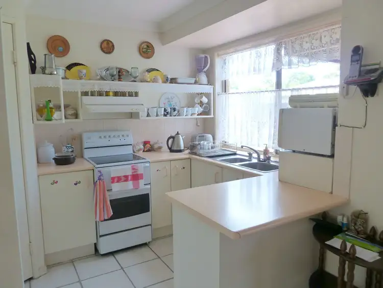 Fifth view of Homely house listing, 4 Alexandra Court, Deception Bay QLD 4508