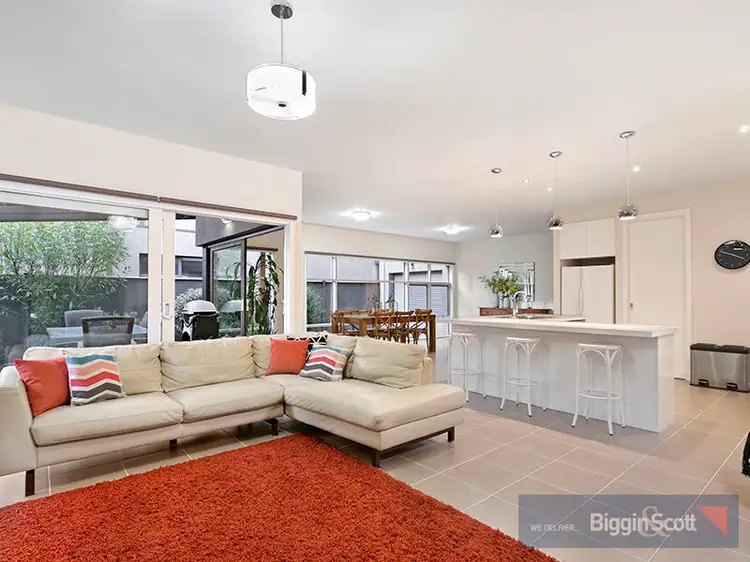 Second view of Homely house listing, 5 Magazine Way, Maribyrnong VIC 3032