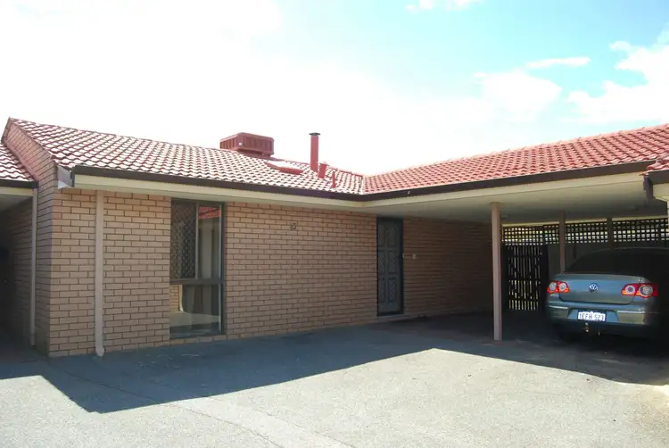 13/303 Wharf Street, Queens Park WA 6107