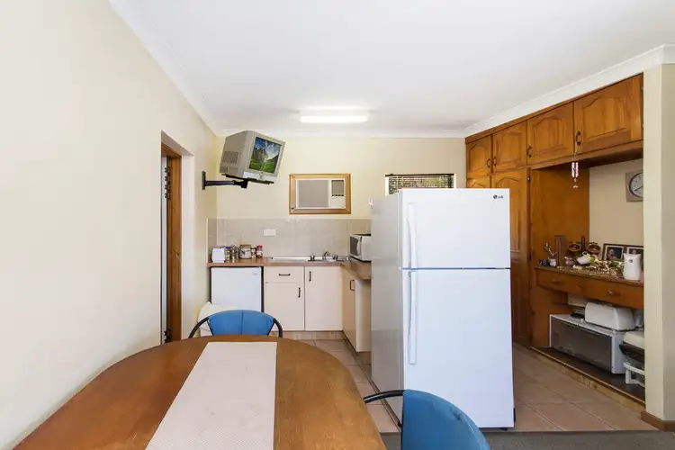 Sixth view of Homely unit listing, 18/35-37 Bruce Highway, Edmonton QLD 4869