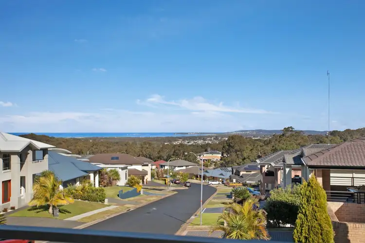 Sixth view of Homely house listing, 4 Maria Court, Floraville NSW 2280