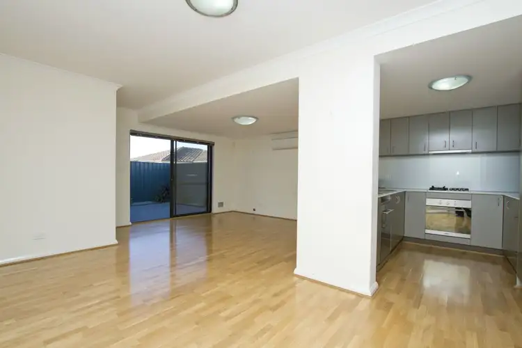 Sixth view of Homely unit listing, 2 94 Parkin Street, Rockingham WA 6168