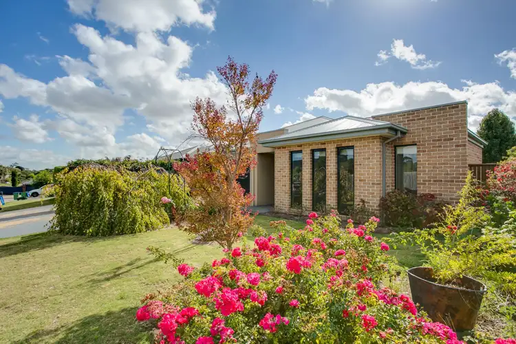16 Forshaw Court, Rosebud VIC 3939