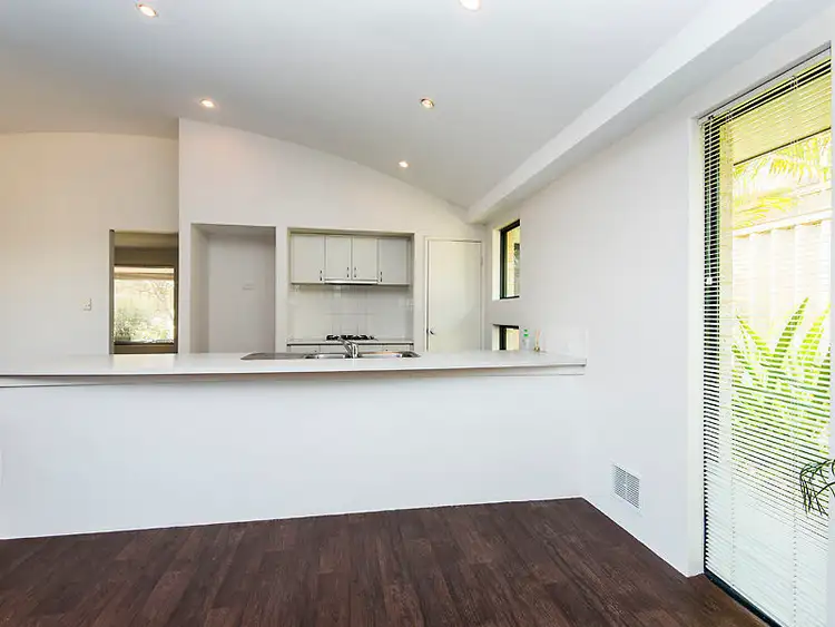 Sixth view of Homely house listing, 2 ODIHAM Way, Butler WA 6036