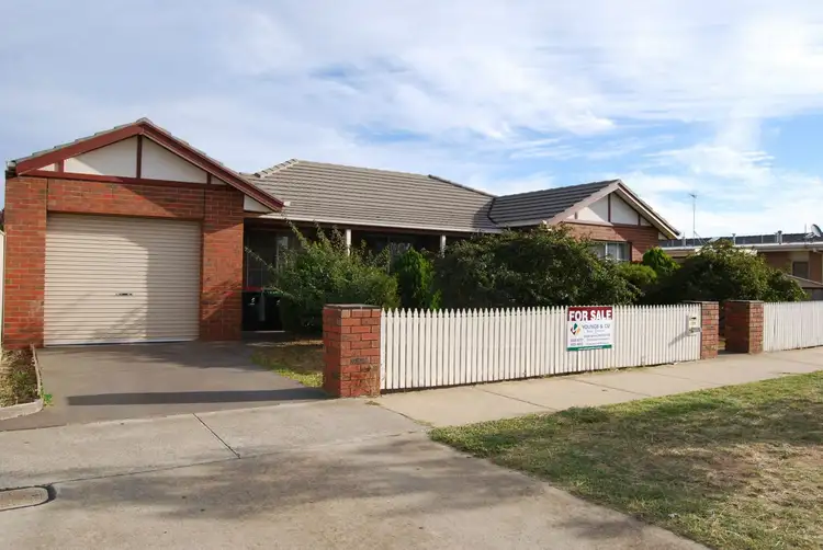 Main view of Homely unit listing, 1/172 Nixon Street, Shepparton VIC 3630