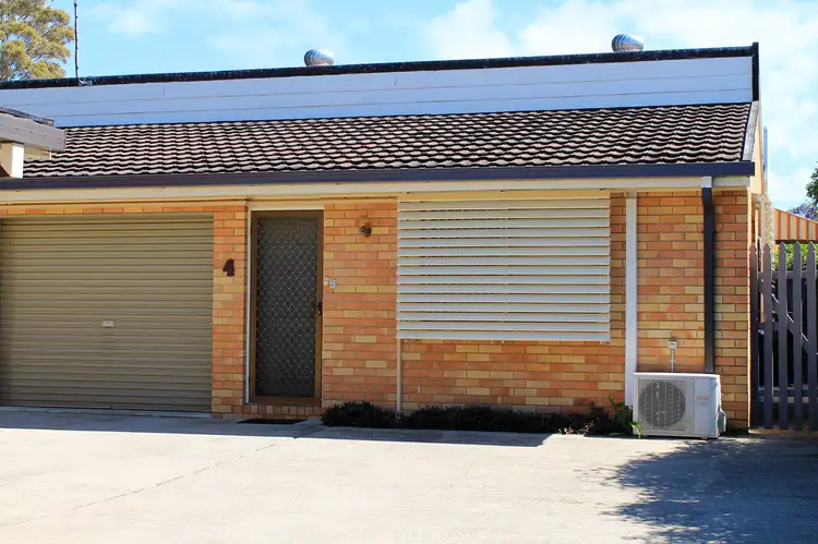 4/38 Annie St, Woody Point QLD 4019