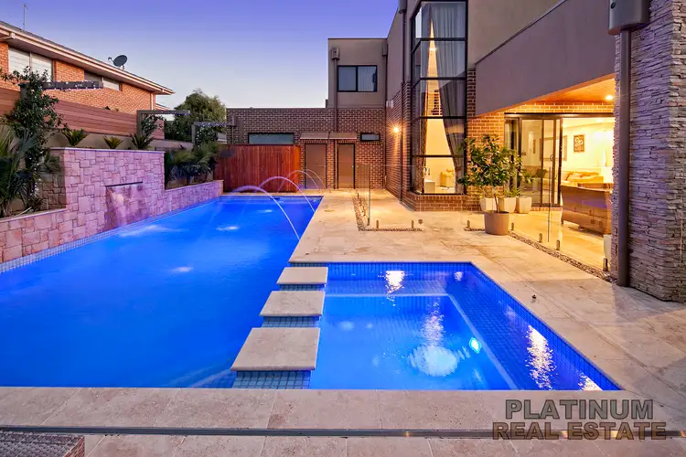 Fifth view of Homely house listing, 4 Freshwater Boulevard, Lyndhurst VIC 3975