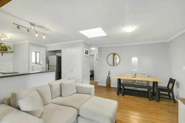 Sixth view of Homely unit listing, 2/97 Nobby Parade, Miami QLD 4220