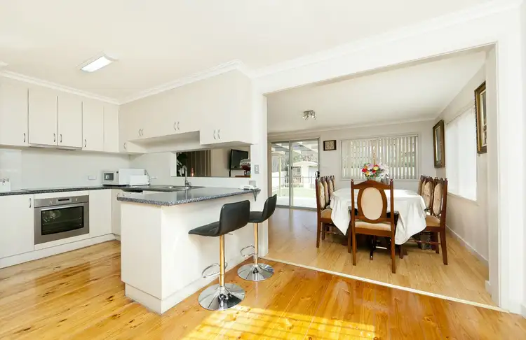 Sixth view of Homely house listing, 77 Stornaway Road, Queanbeyan NSW 2620