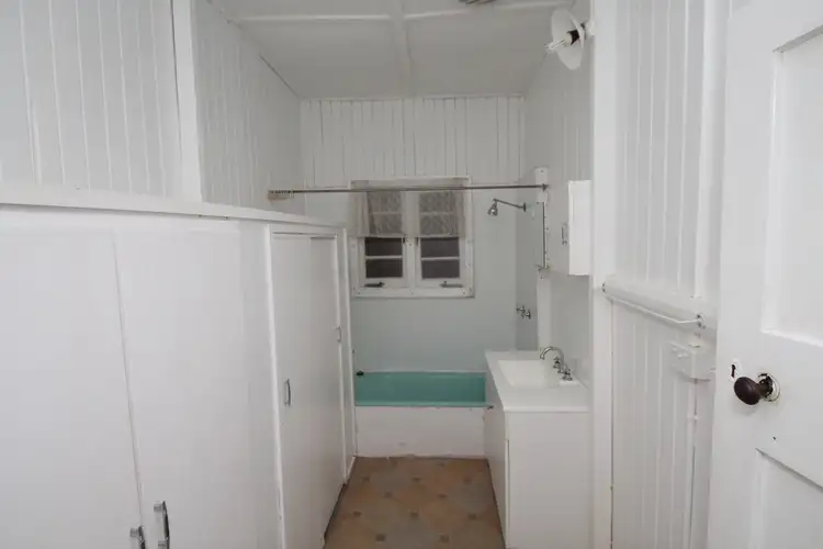 Fifth view of Homely house listing, 208 Pratten St, Warwick QLD 4370