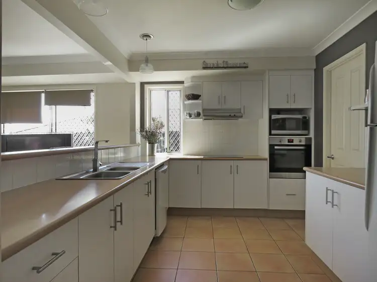 Seventh view of Homely house listing, 37 Lindfield St, Parkinson QLD 4115