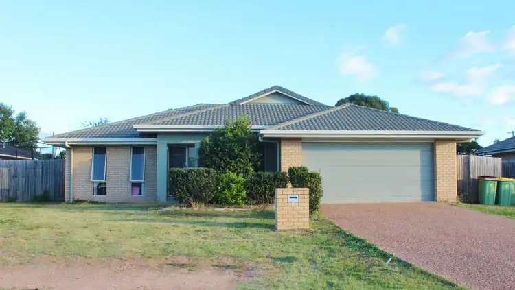 8 Peppermint Place, Laidley QLD 4341