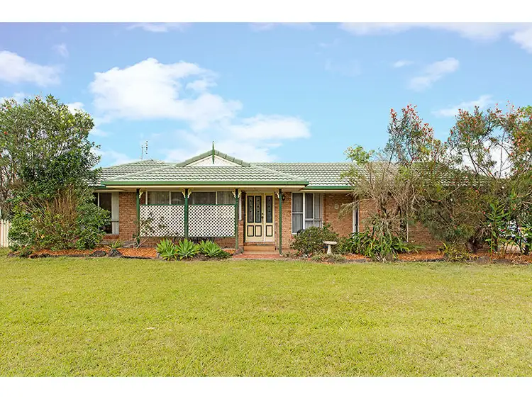 2 Konda Court, Ocean Shores NSW 2483