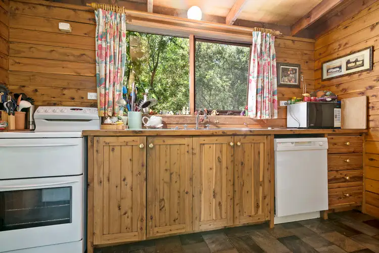 Sixth view of Homely house listing, 24 Blanche Parade, Mount Macedon VIC 3441