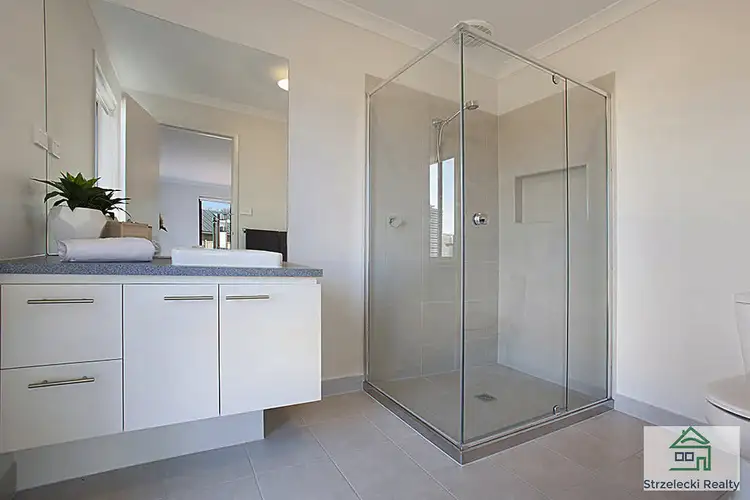 Sixth view of Homely house listing, 52 Collingwood Dr, Trafalgar VIC 3824