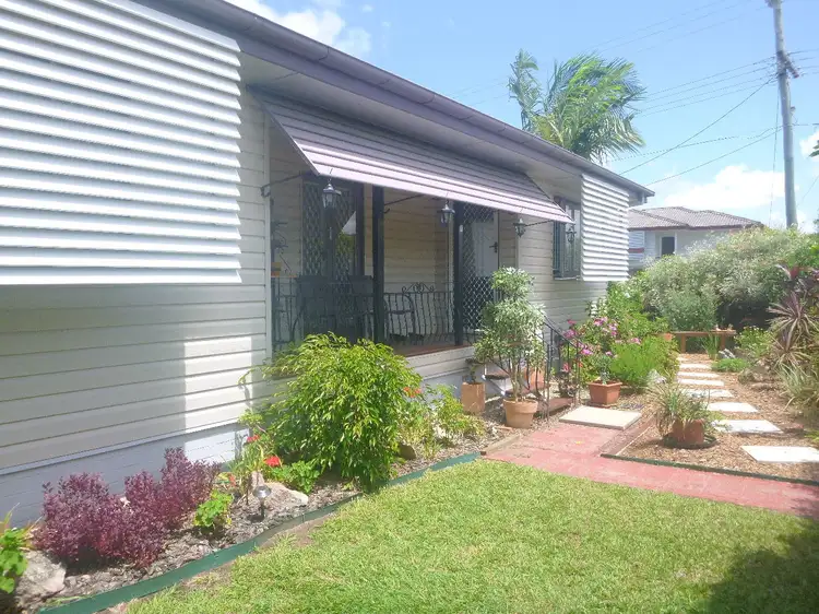 Second view of Homely house listing, 138 Maine Road, Clontarf QLD 4019