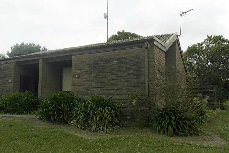 Main view of Homely unit listing, 9 Wigg Close, Traralgon VIC 3844