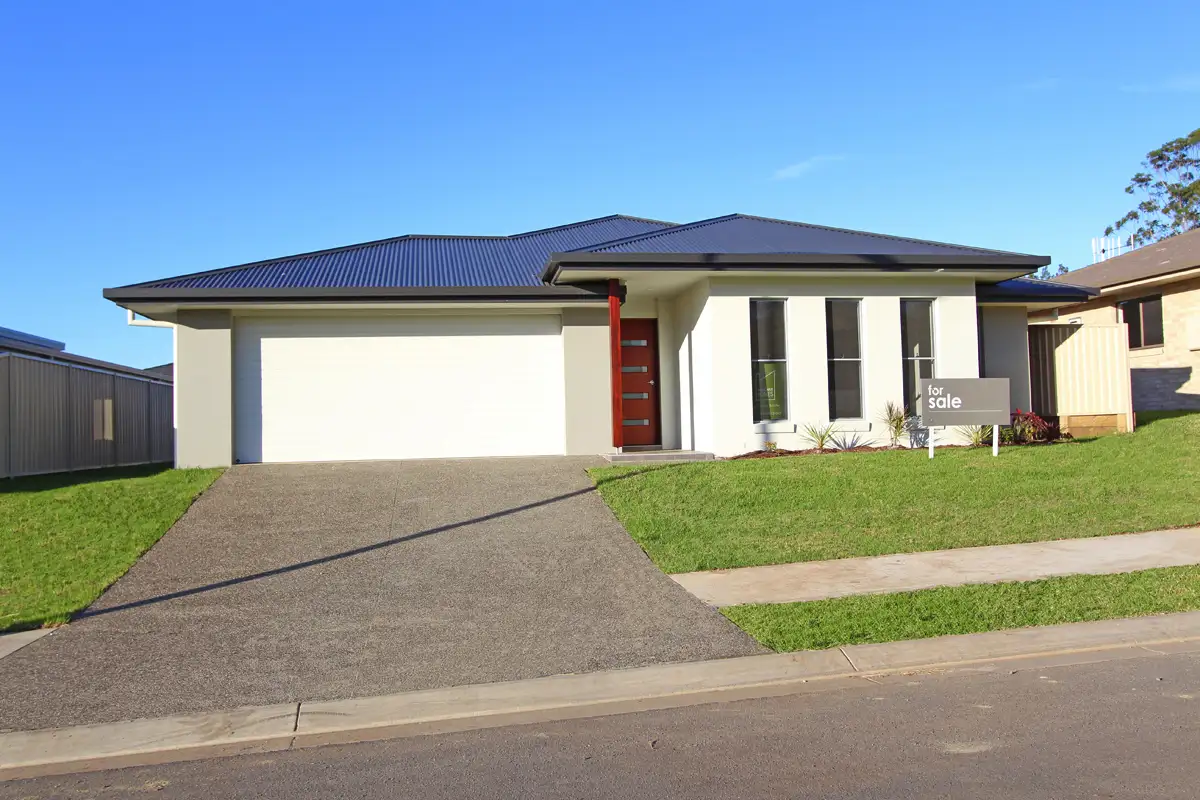Main view of Homely house listing, 10 Solomon Drive, Lake Cathie NSW 2445