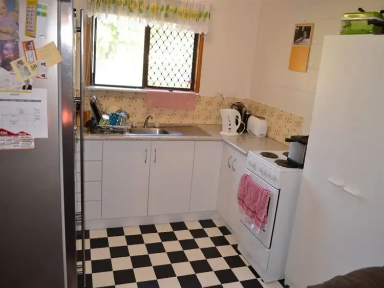 Fifth view of Homely unit listing, 39 CAPRICORN Crescent, Norman Gardens QLD 4701