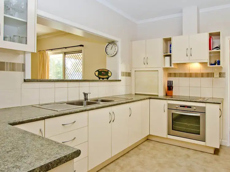 Fifth view of Homely house listing, 5 Peter Place, Ridgehaven SA 5097