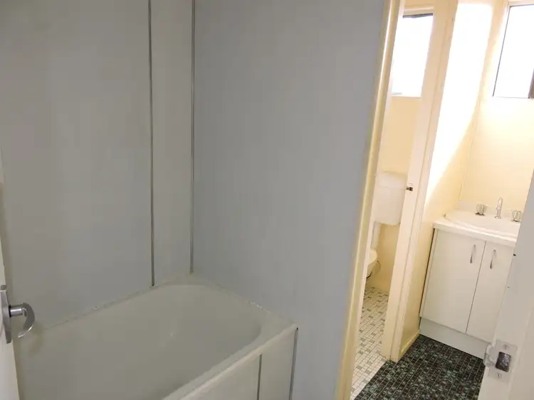 Seventh view of Homely unit listing, 5 Sterne St, Warwick QLD 4370