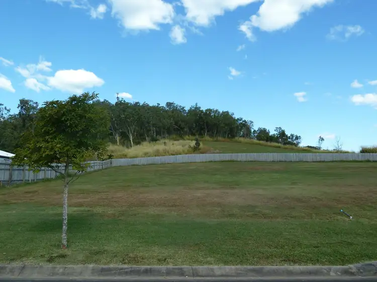 24 Aviland Drive, Seaforth QLD 4741