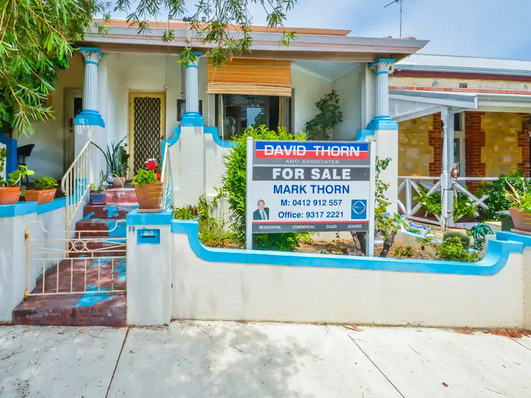19 Tuckfield Street, Fremantle WA 6160